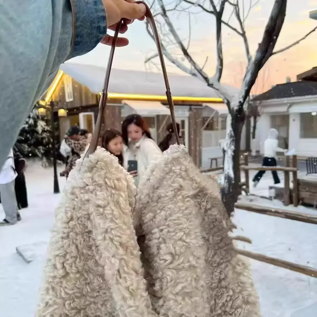Autumn Winter Lamb Wool Tote Warm Plush Shoulder Bag Faux Fur Bags for Women Handbag Fashion Designer Bags Shopper Clutch Purses