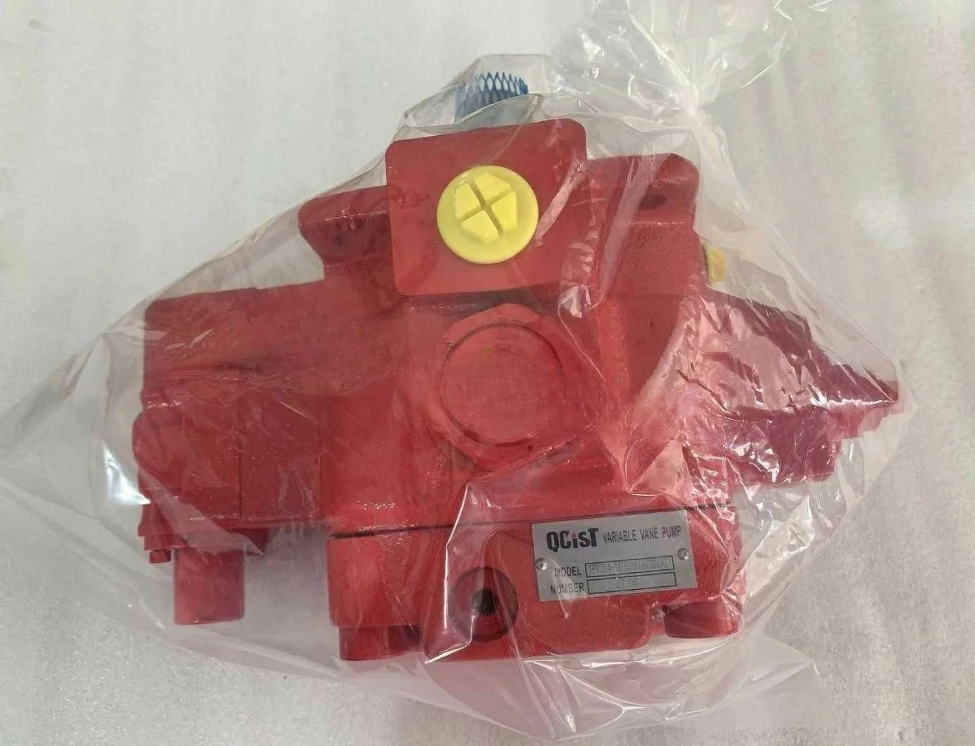 

Насос переменной лопастной 1PV2V4-18/32RA1MCO10A1 Гидравлический тип QCIST Qinchuan