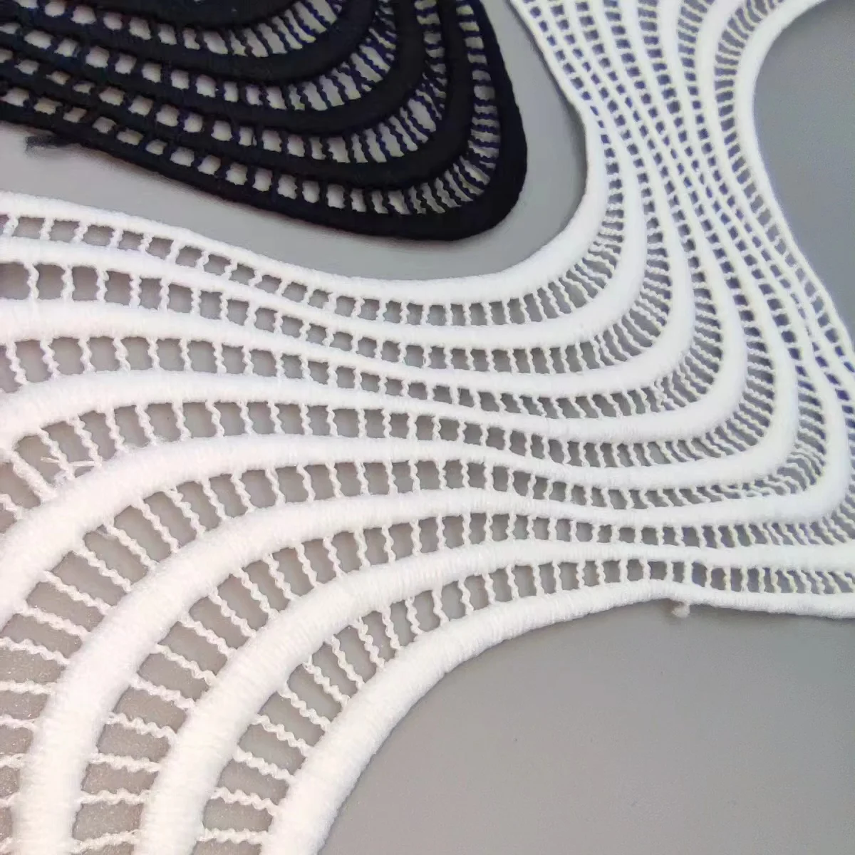 8 Rows Hollow Lace Curvilinear Sewing Lace 10cm Width Fashion lace