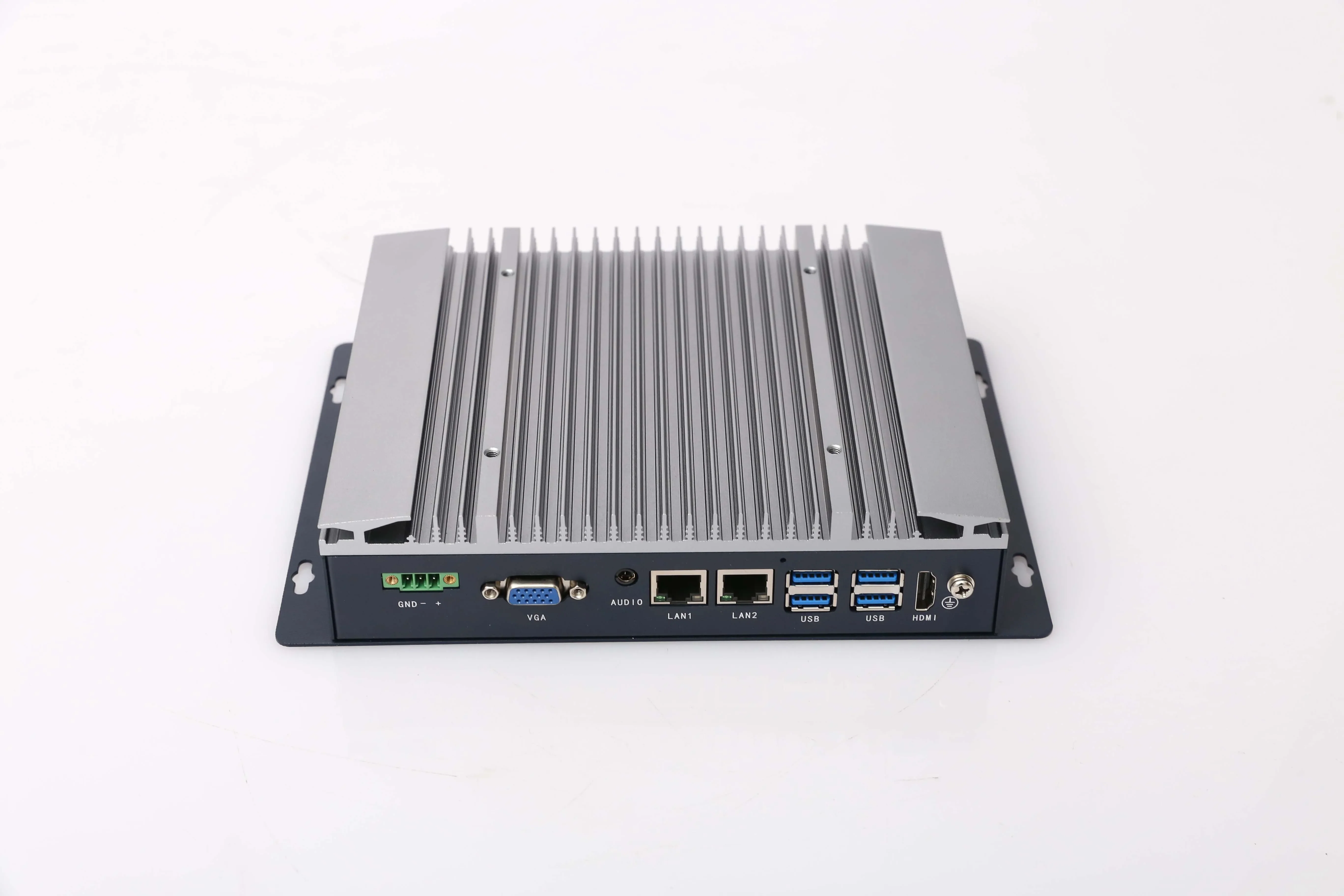 

2025 Industrial PC Fanless Industrial Computer I3/i5/i7 for Airline Assembly and Machinery Manufacturing Equipment