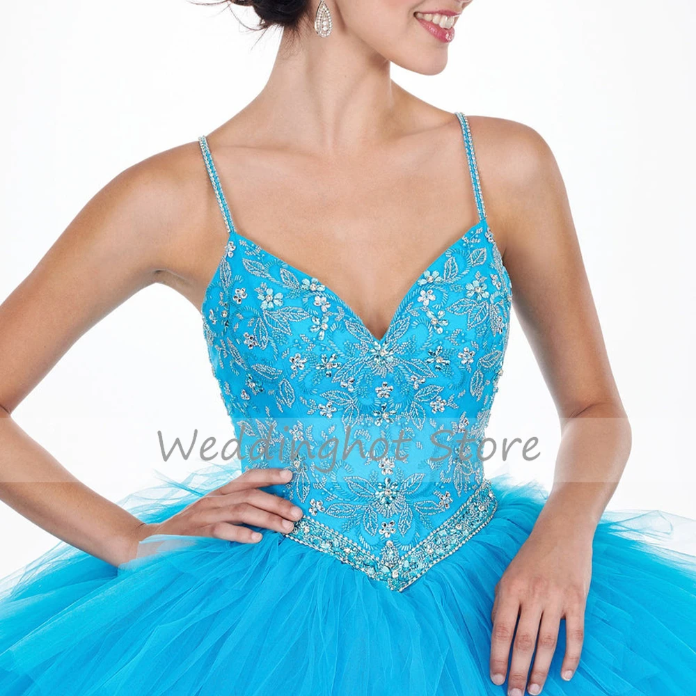 Luxury Quinceanera Dress Beading Spaghetti Straps Ball Gown Princess Quinceanera Gown Blue Tulle Tiered V Neck Sweet 15 16 Dress