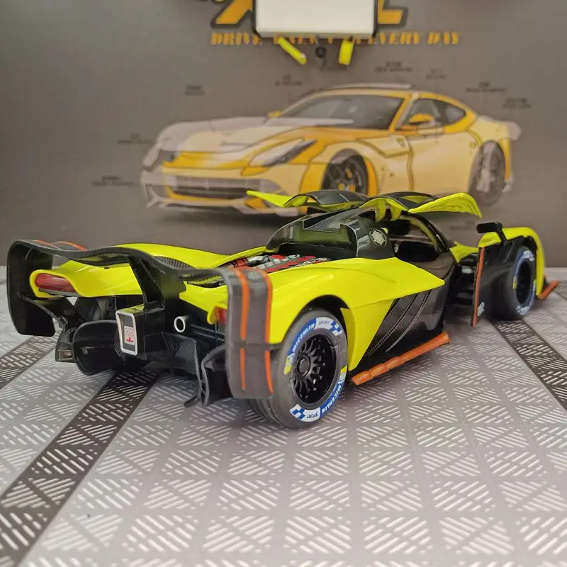 1: 24 Simulation Aston Martin Valkyrie Alloy Car Model Ornament Collection Door can be opened Sound and Light Sports Car Gift