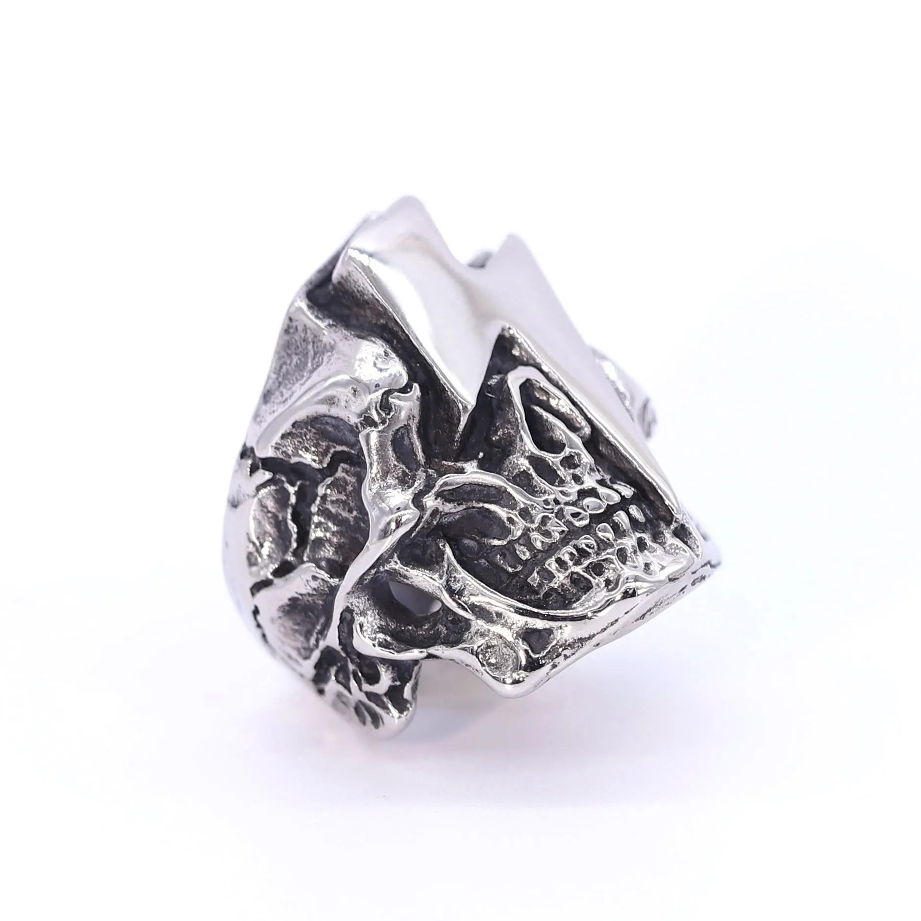 

Fashion Domineering Design Stainless Steel Lightning Skull Men's Ring