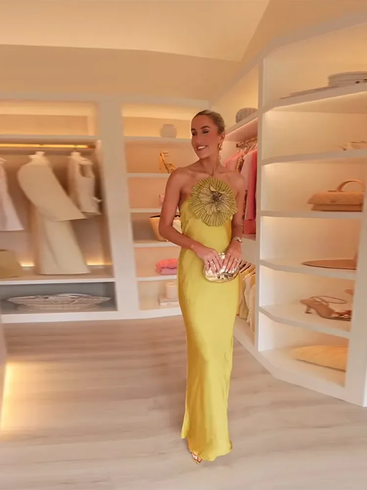 エレガントなパーティードレス レディース 3Dフラワー ホルターネック ノースリーブ バックレス マーメイド サテン 女性用ドレス 2025 夏 シック イブニングドレス