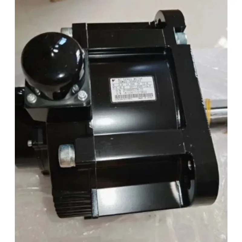 

1 шт. мотор SGMGV-30ADC61