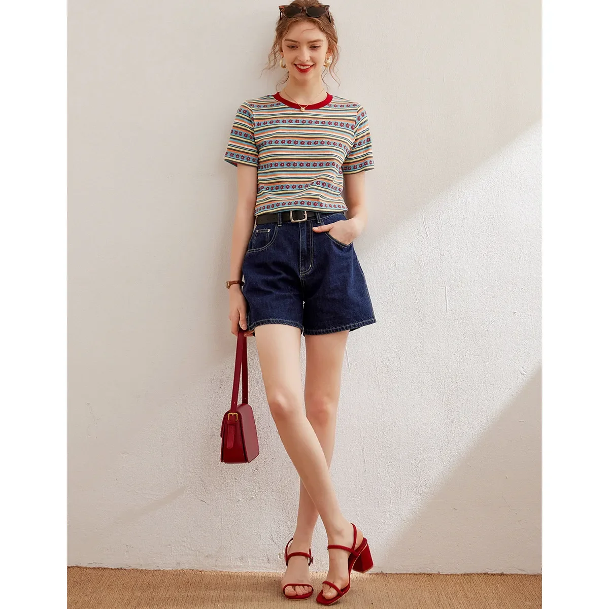 LOUIS YAO T-Shirt damski 2024 Summer Striped Little Flowers Cotton Tee O Neck Short Sleeve Sweet Casual Fashion Pullover Top