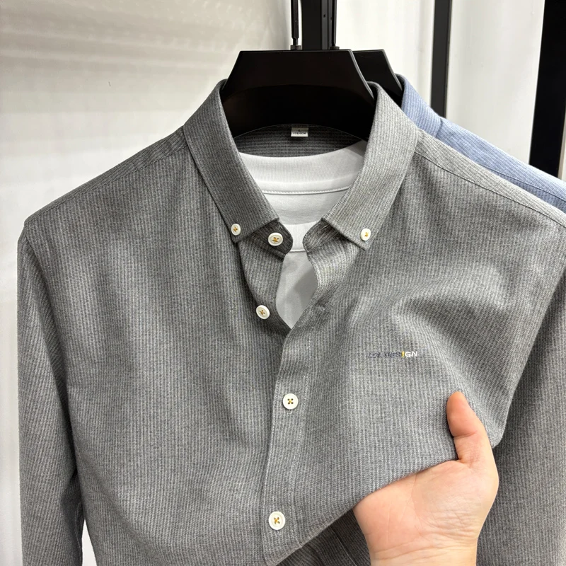 قميص رجالي خريفي عالي الجودة من القطن 100% بخطوط عمودية وأكمام طويلة معطف مطرز ملابس رجالية عصرية ترفيهية #1