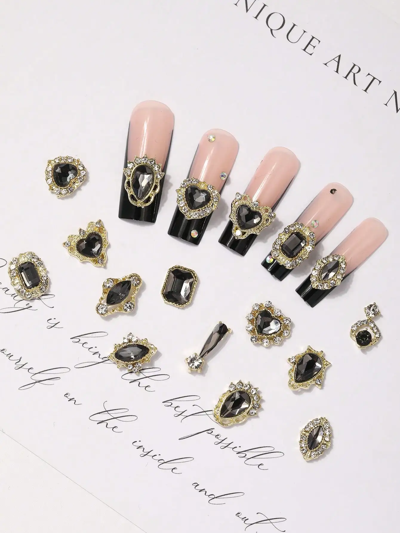 60PCS Goldlegierung Nagel Edelsteine Schwarz Strass Braut Party DIY Nail Art Kit