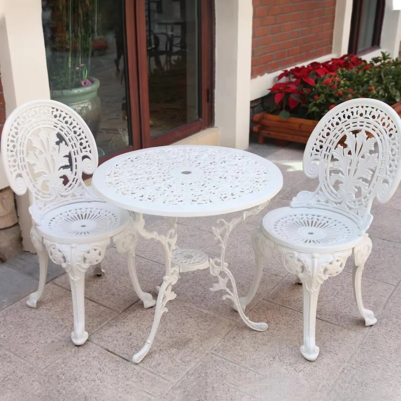 Hot Sale Outdoor Cast Aluminium Garden Furniture Metal Table Chairs Set for Patio for Hotels Villas Entry Bedroom Hospitals