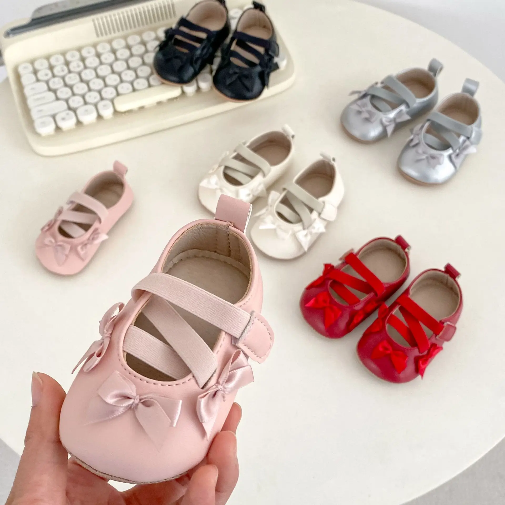 

2026 Spring Baby Girl Mary Jane Shoes with Bow Soft Sole Infant Crib Shoes Non-Slip for First Walkers Newborns