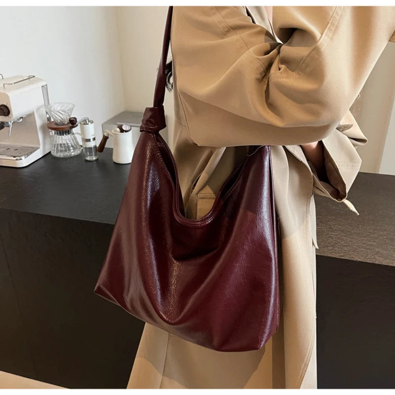 Wine Red Soft PU Tote Bags For Women New Large Capacity Versatile Commute One Shoulder Bag French Style Vintage Underarm Bags