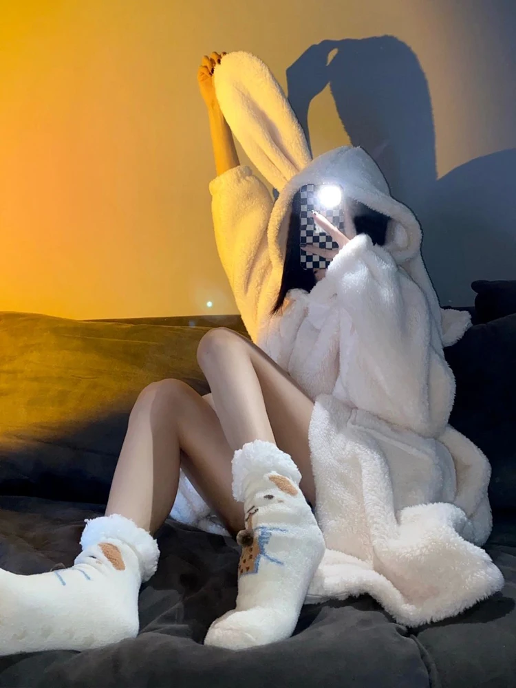 

Winter Thiened Fce Coral Velvet Spwear Women's Hat Ear Rabbit Home Clothes Nightgown Sweet Cute Sle Long Sve