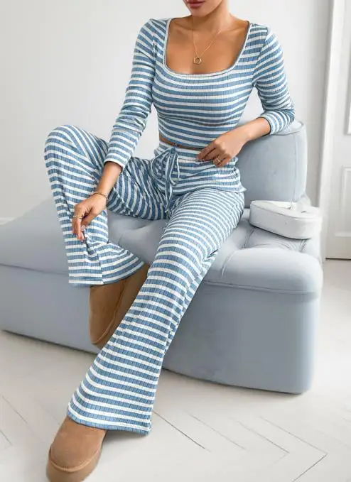

2025 Autumn/winter New Women's Fashion Short Style Home Leisure Two Piece Set Sports Stripe Spicy Girl Slimming Set Women's Wear