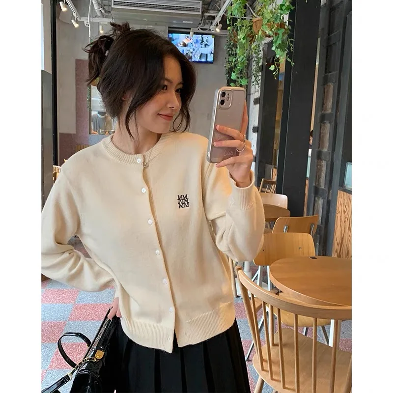 2024 Autumn and winter Cashmere Cardigan Sweaters Women Long Sleeve O-Neck Cashmere Cardigan Women Knitwear Tops