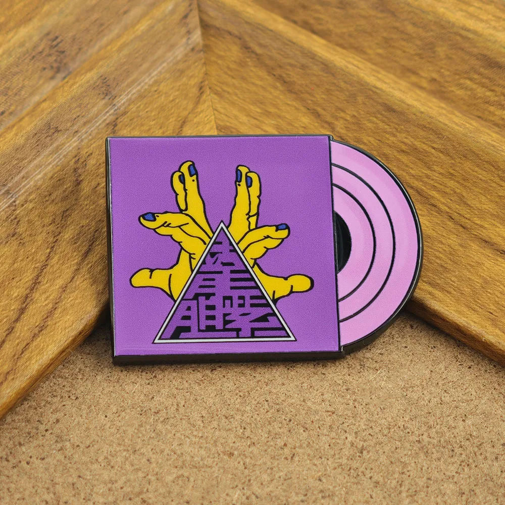 Purple Soul Vinyl Record Enamel Pin Chinese Hardcore Rap Band Lapel Brooch Hip Hop Badge Fan Collectible Gift Jewelry Accessorie