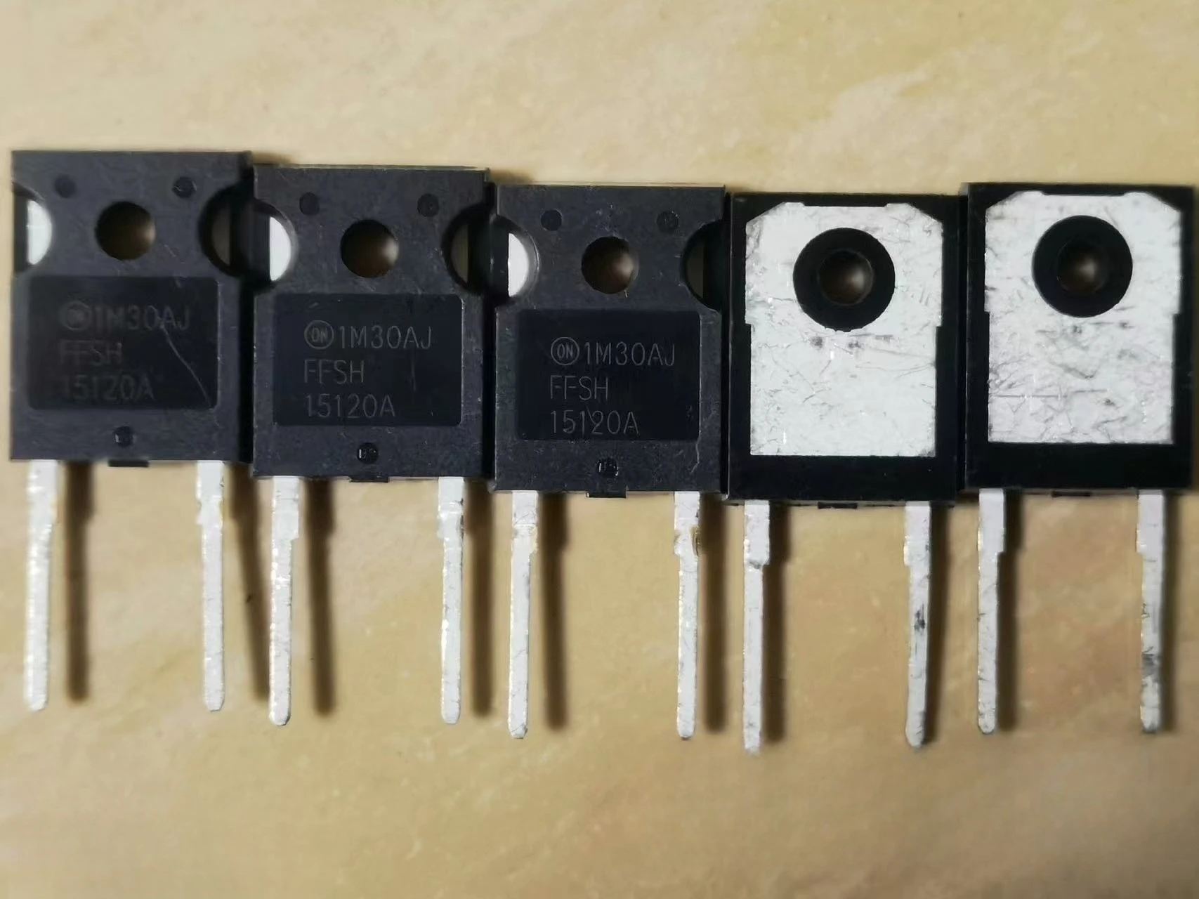 Ffsh15120A To-247 1…