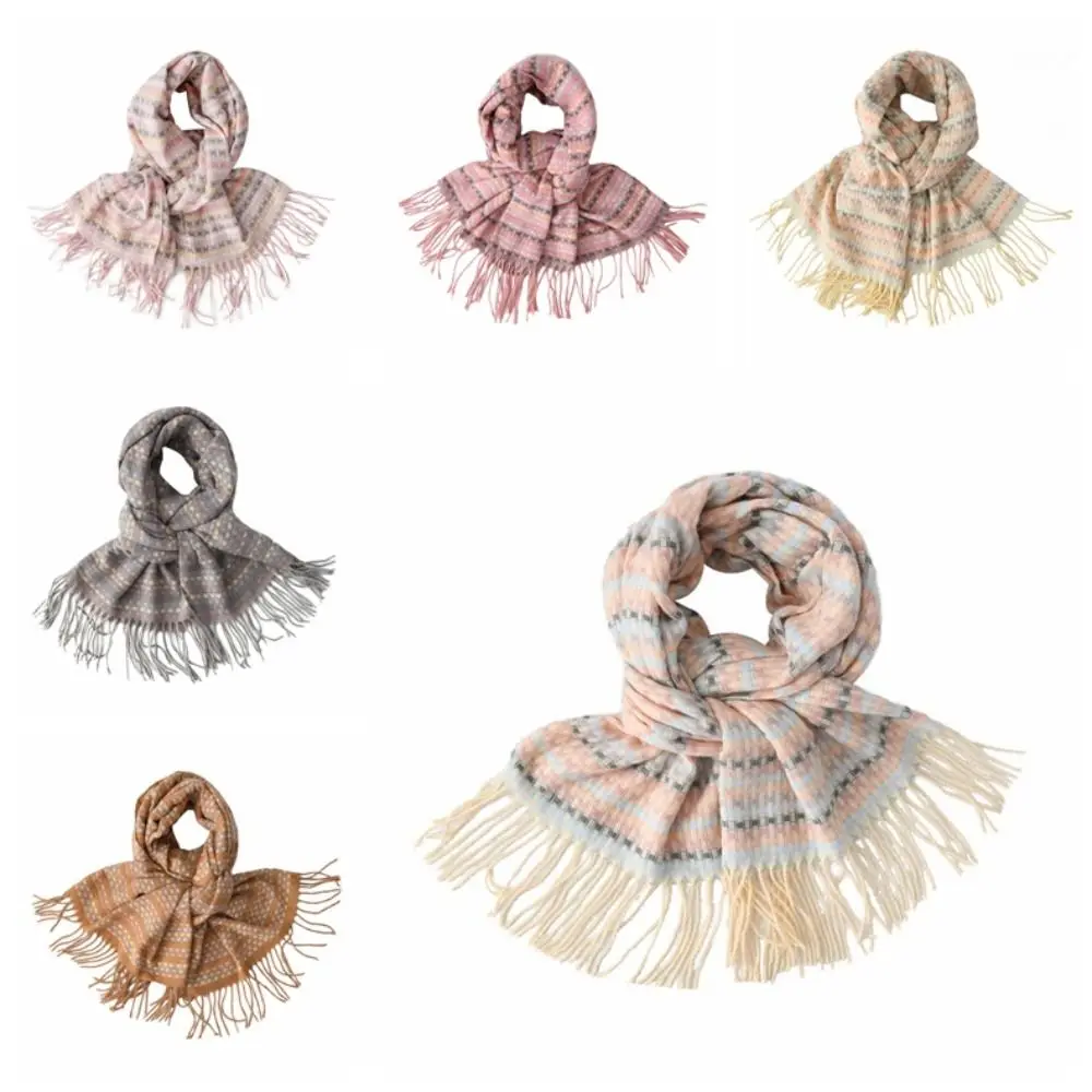 Soft Dopamine Plaid Scarf Anti-cold Korean Style Knitted Wool Shawl Contrast Color Polyester Long Neckscarf with Tassel Outdoor