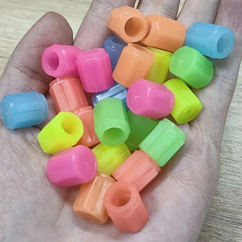 4 Piece Luminous Tire Valve Cap, Suitable for Motorcycle and Car Accessories, Night Riding Safety and Tire Protection - Detail 1