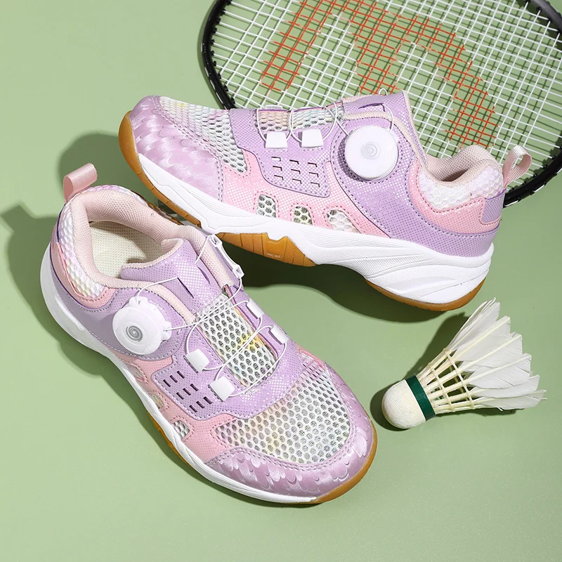 

New 2025 hot sale professional unisex badminton shoes lightweight badminton shoes table tennis shoes sports