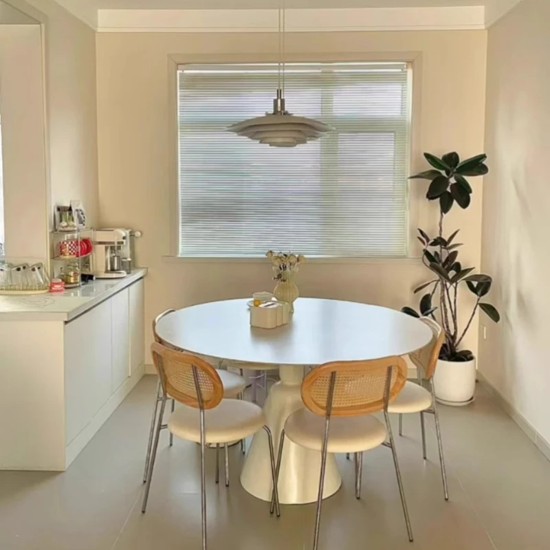 

Modern Home Dining Table Oval White Deco Balcony Dining Table Luxury Relaxing Salle A Manger Complet Table Et Chaise Furniture