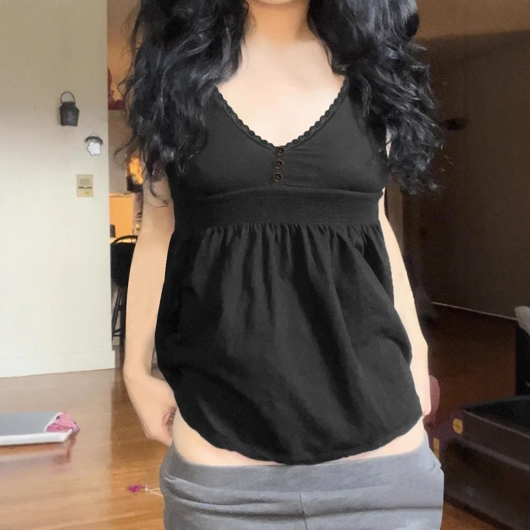 Lace Stitching V-Neck Short Sleeve T-Shirt for Women Cleanfit Style Polyester Material U-Neck Design Pure Color Pattern