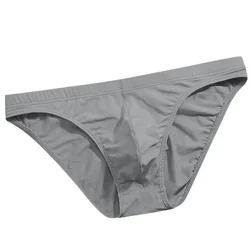 Slip intimo ultrasottile leggero a vita bassa in seta di ghiaccio da uomo vedere attraverso slip maschili senza cuciture Bikini avvolgenti traspiranti