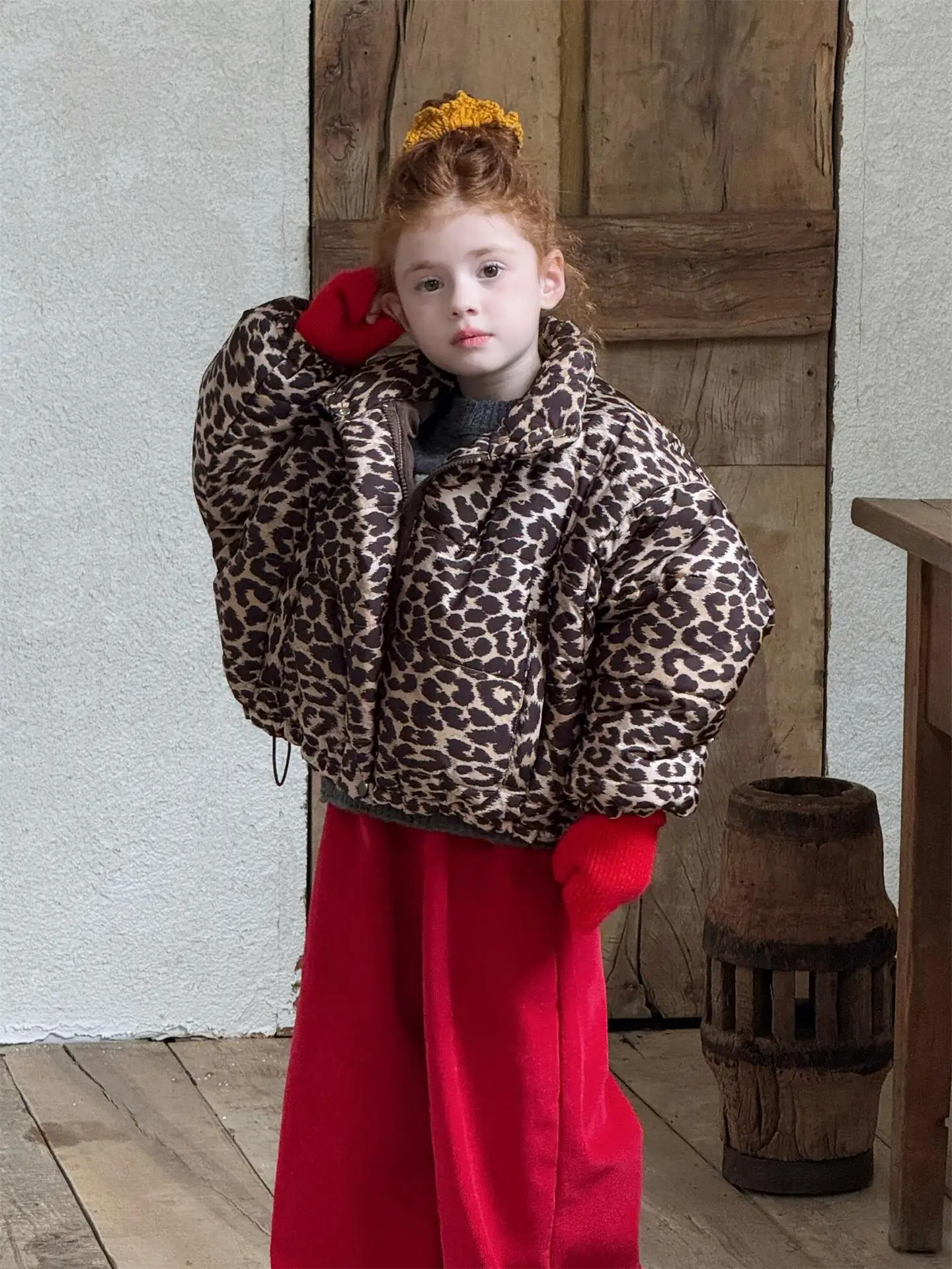 ملابس الأطفال الكورية 2025 الخريف الشتاء جديد الفتيات معطف ليوبارد طباعة عادية الخفافيش سترة قطن قصيرة