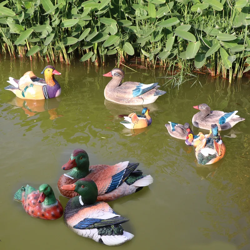 Outdoor Floating Resin Swan Frog Statue Simulation Animal Figurine Garden Pond Rockery Water Landscape Decor Ornament