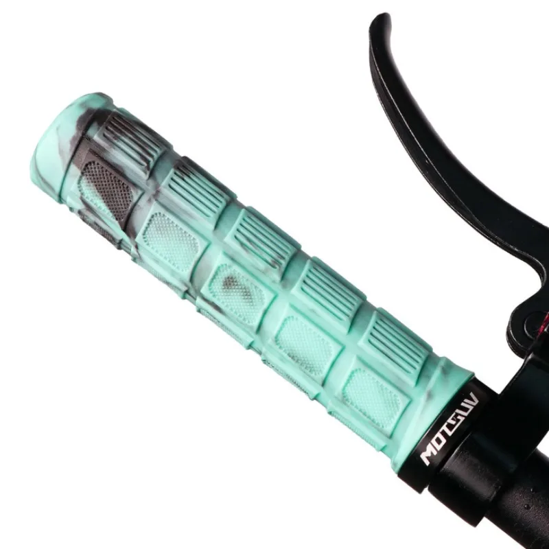 

Mountain Bike Handlebar Grips Dual Color Aluminum Alloy Locking Rubber Anti Slip Ergonomic Design for Road Cycling Comfortable