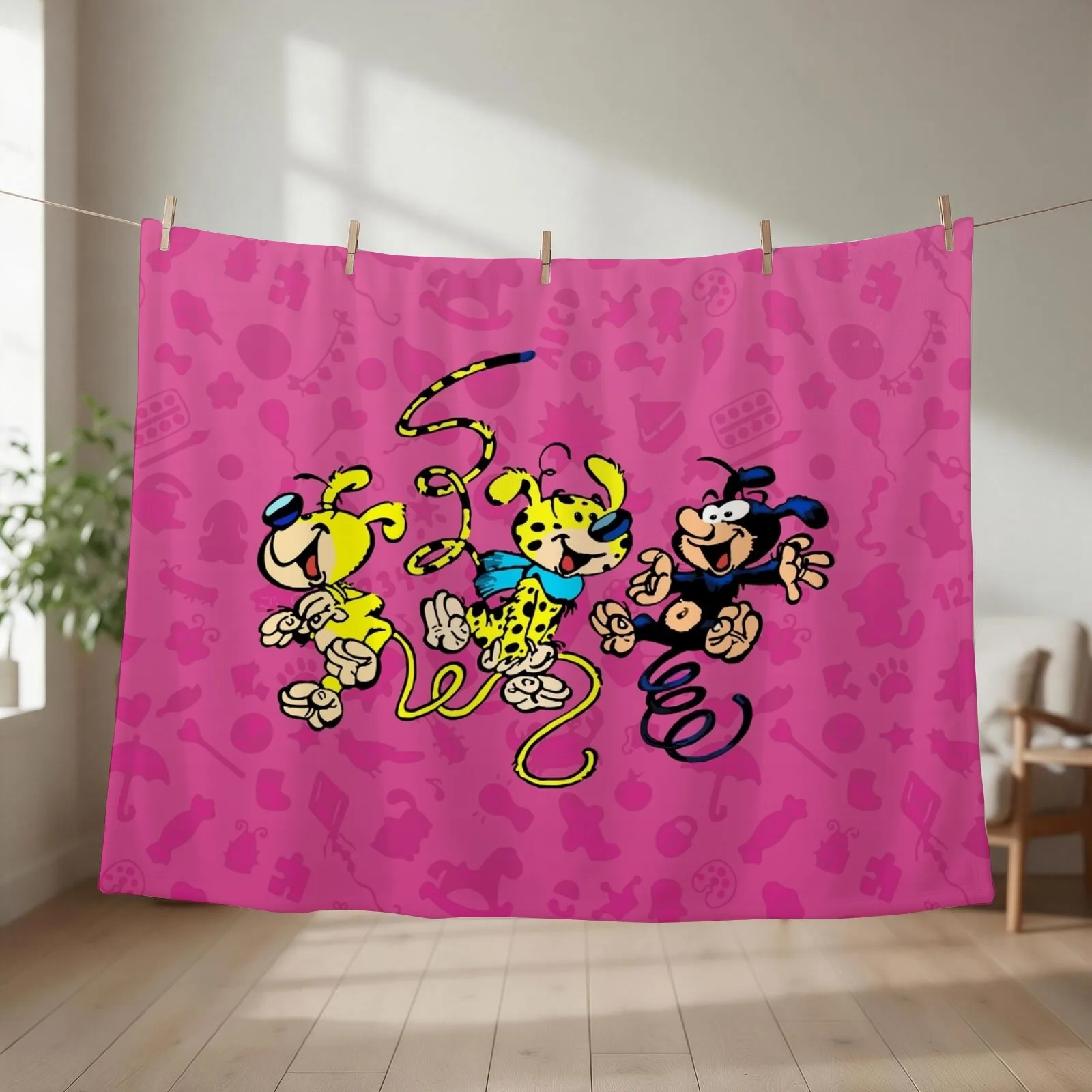 Marsupilami babies - Pink design Throw Blanket cosplay anime Polar Bed covers Furrys Blankets