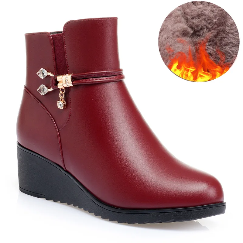 2024 Autumn Winter New High-heeled Round Toe Short Ankle Boots Warm Plush Snow Boots Middle-aged Mom Leather Shoes Comfortable