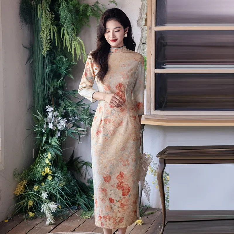 

Pearl Butterfly Embroidered National Style Long Sleeve Girls' Cheongsam Show Thin Temperament Dress 2025 Autumn/Winter Qipao