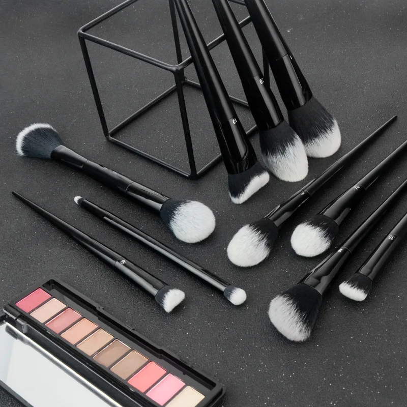 Kat Von D Makeup Brush Set & Kit Foundation Blush Highlight Concealer Powder Sculpting Eyeshadow Brush KVD Brand Makeup Brush