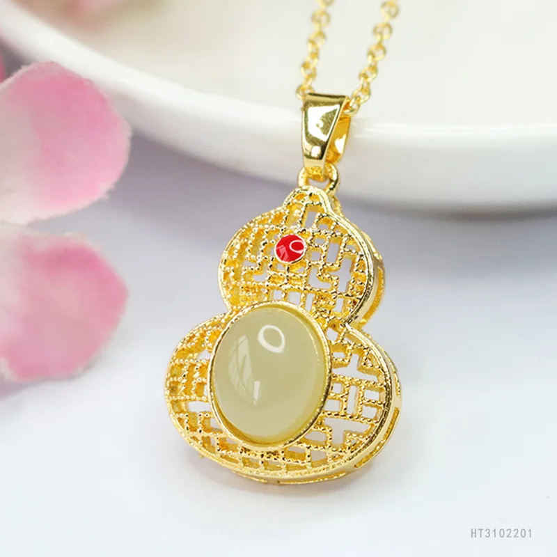 

Natural Hetian jade pendant hollow gourd jade necklace