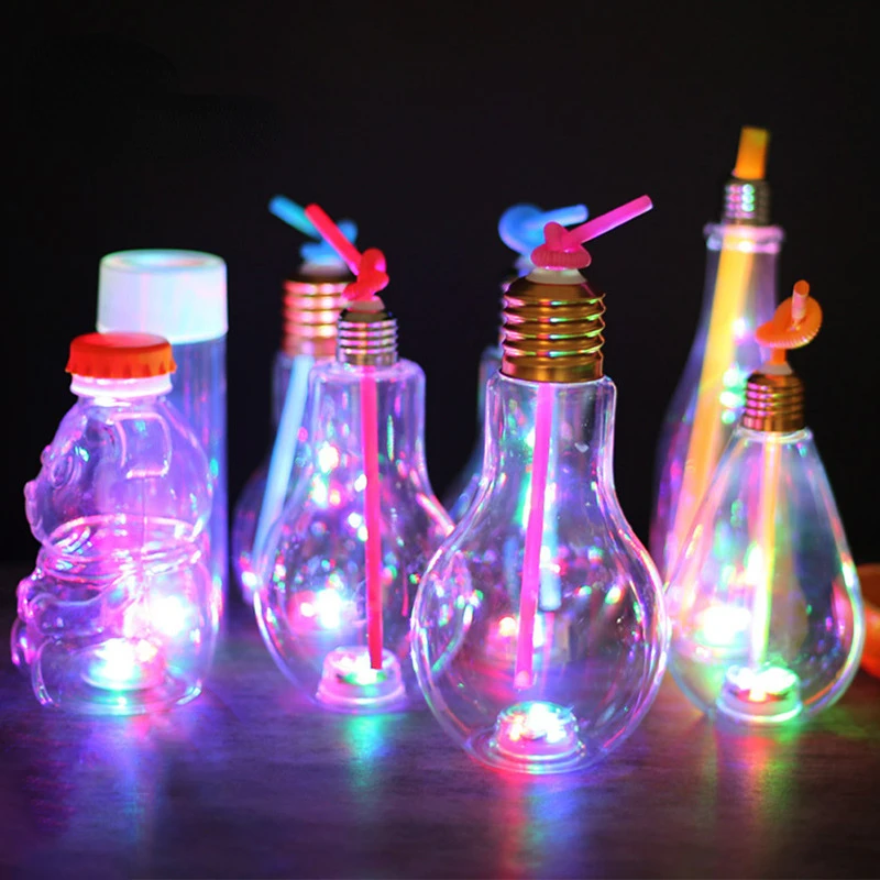 Glowing Light Bulb Cocktail Cup Plastic Bar Party Mixing Drinking Wine Glass LED Sparkling Juice Beverage Smoothie Mug Wholesale