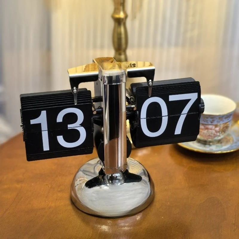 European Retro Desktop Home Simple Page Turning Clock Pendulum Clock Hot-selling Clock