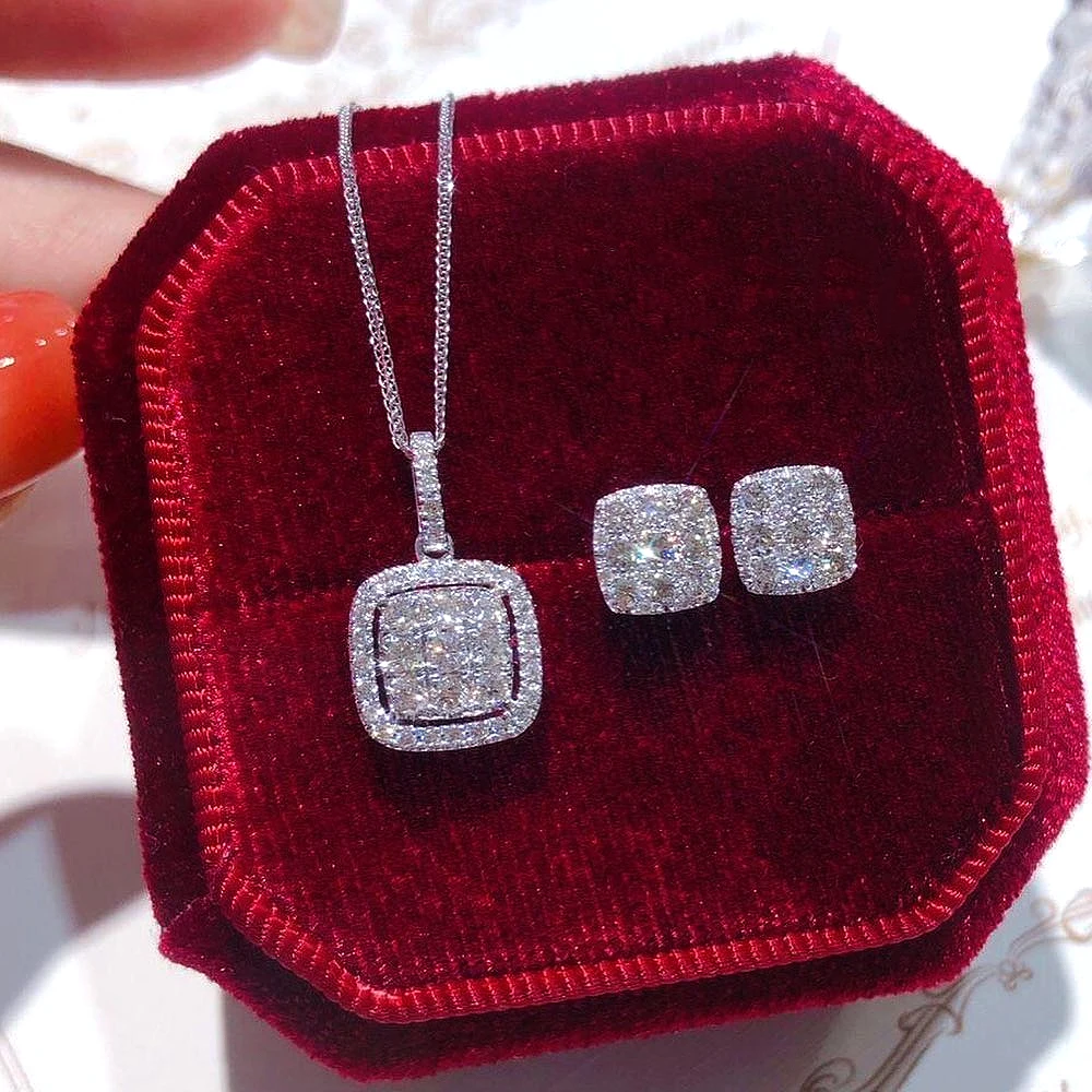 Huitan Fashion Contracted Design Square Cubic Zircon Pendant Necklace for Women Exquisite Neck Accessories Wedding Party Jewelry
