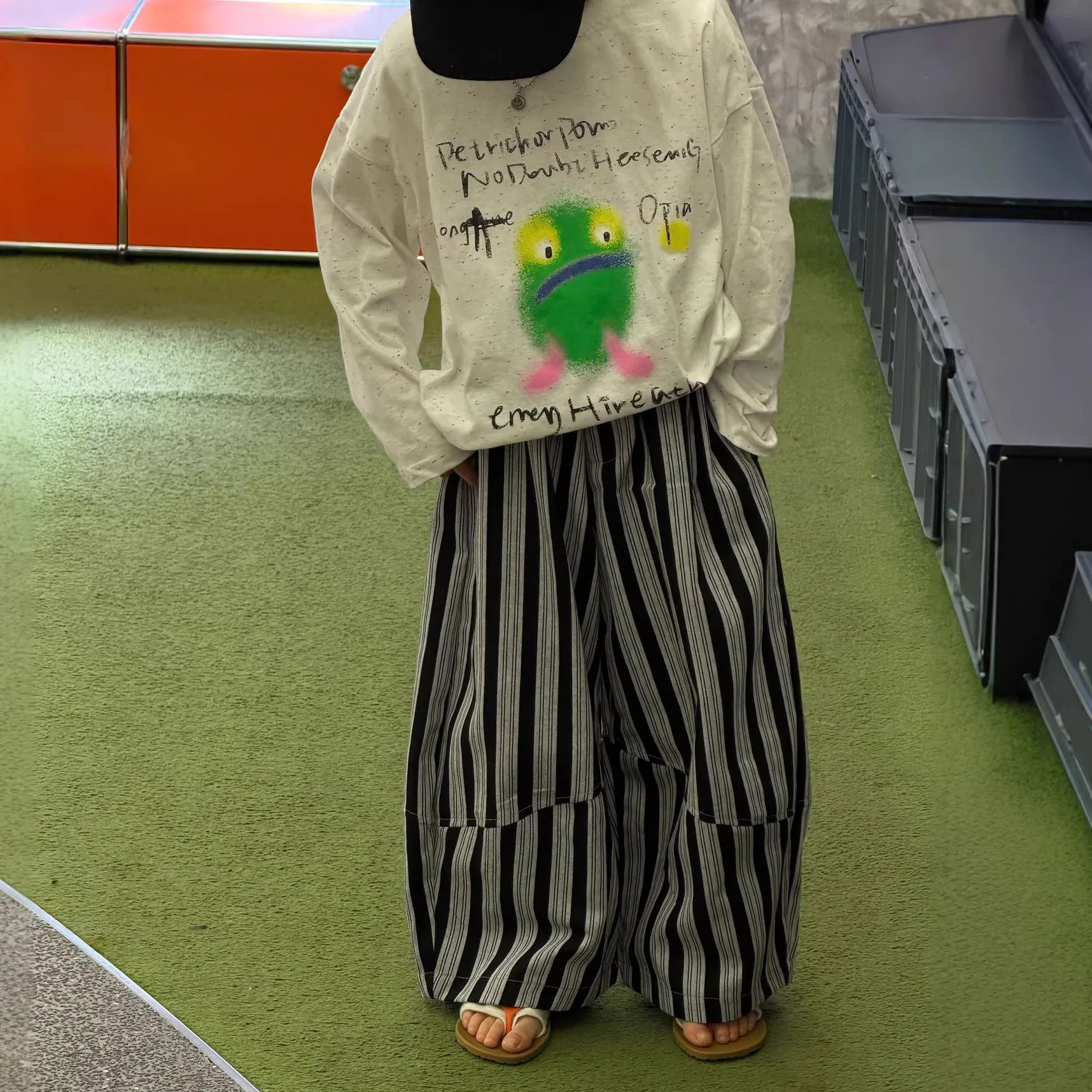 

Children Clothes Kids Loose Pants Spring New Korean Style Grey Striped Cotton Kids Loose Simple Fashionable Long Pants