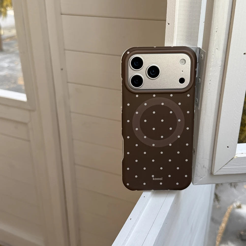 Luxuriöse braune weiße Polka Dot-Muster-Magnet-Handyhülle für iPhone 13, 14, 15, 16, 17 Pro Max, stoßfeste, niedliche Abdeckung für Magsafe-Hülle – Detail 14