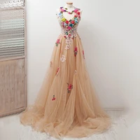 Vestidos de baile de graduación coloridos encantadores de flores sin mangas de tul Línea A apliques largos hasta el suelo sin espalda vestidos de fiesta y banquete