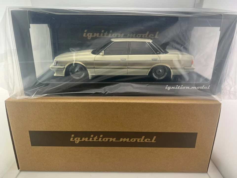 IG 1:18 Scale Toyota Mark II Grande (GX71) Resin Car Model
