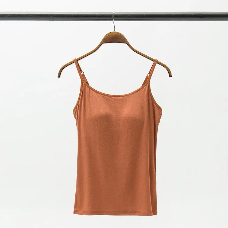 Canotta casual da donna sottile con imbottitura sul petto Il design intercato può essere indossato come indumento in pelle per indumenti intimi o capispalla