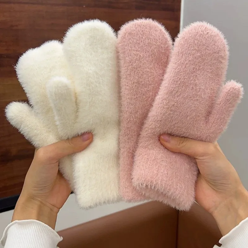 

Winter Warm Plush Gloves Women Girls Solid Color Simple Full Fingers Mittens Soft Comfortable Outdoor Gloves Fashion Accessories