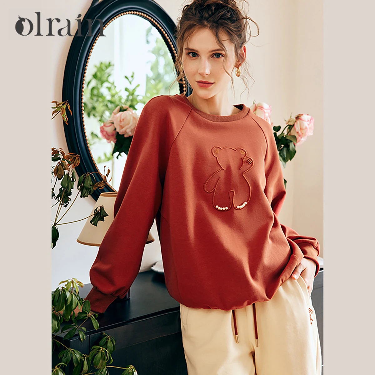 OLrain Women Long Sleeve Sweatshirt 2025 Autumn Fashion Bear Embroidered Round Neck Pullover Cotton Blend Tops Woman N56QR63291