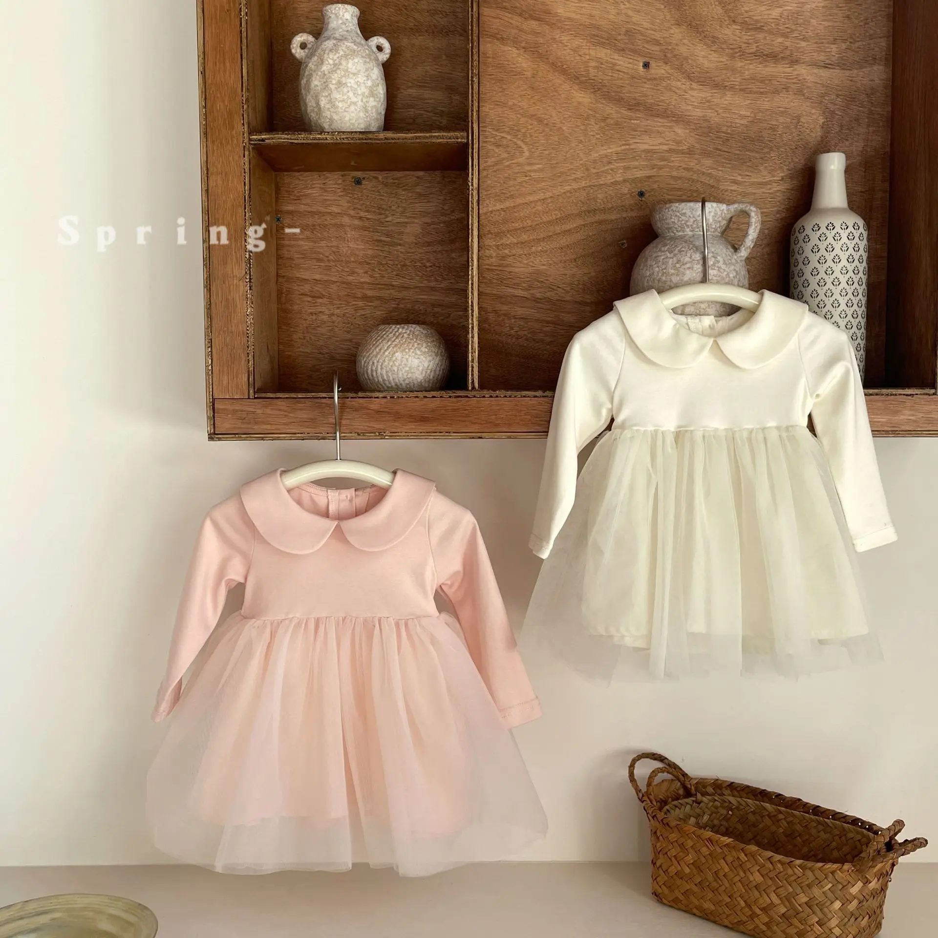 2026 Spring Girls' Knitted Floral Two Piece Clothes Split New Two Piece Set Baby and Children's Elegant Set