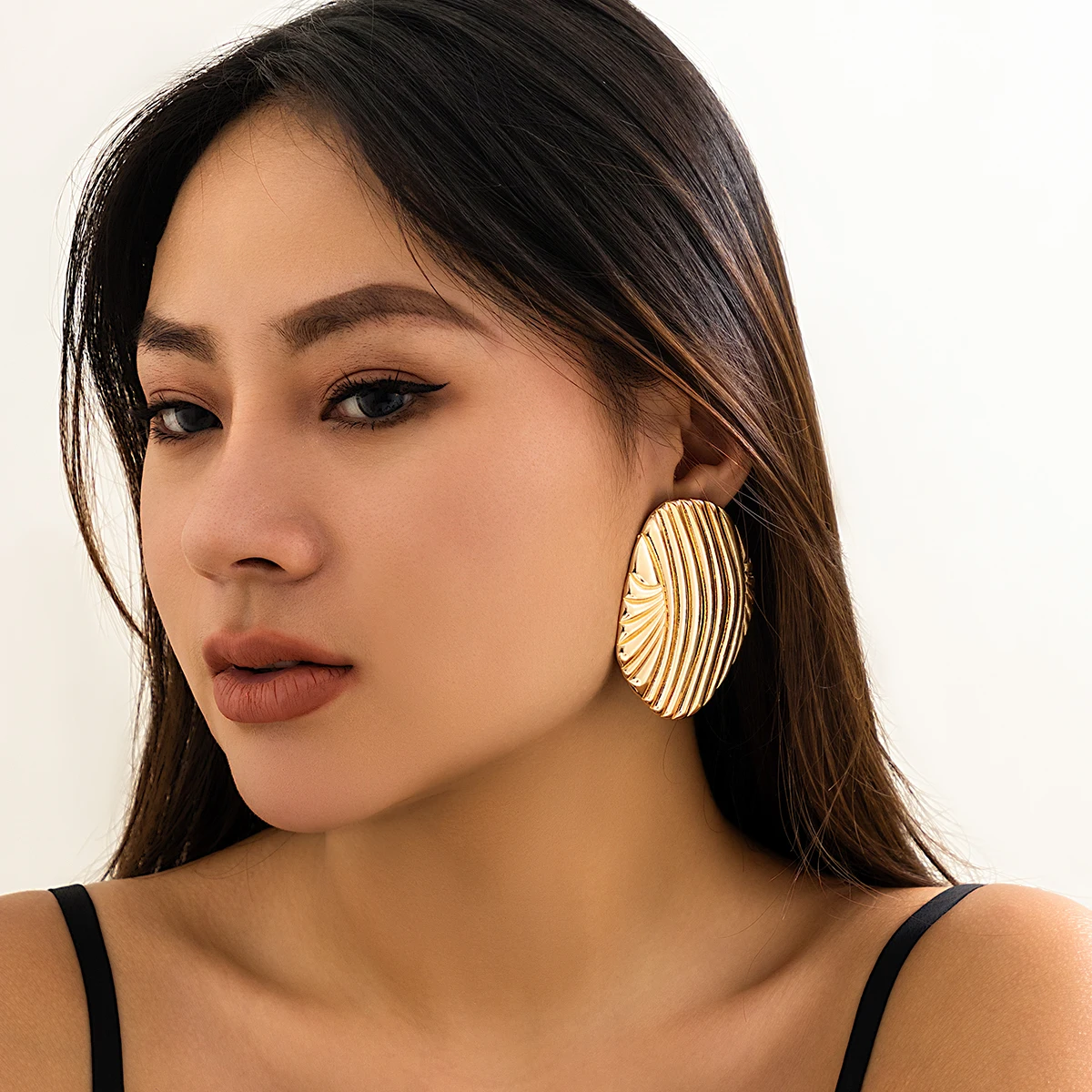 IngeSight.Z Vintage Metal Big Oval Stripe Stud Earrings for Women Punk Gold Color Geometric Earrings Party Jewelry Gift 2023
