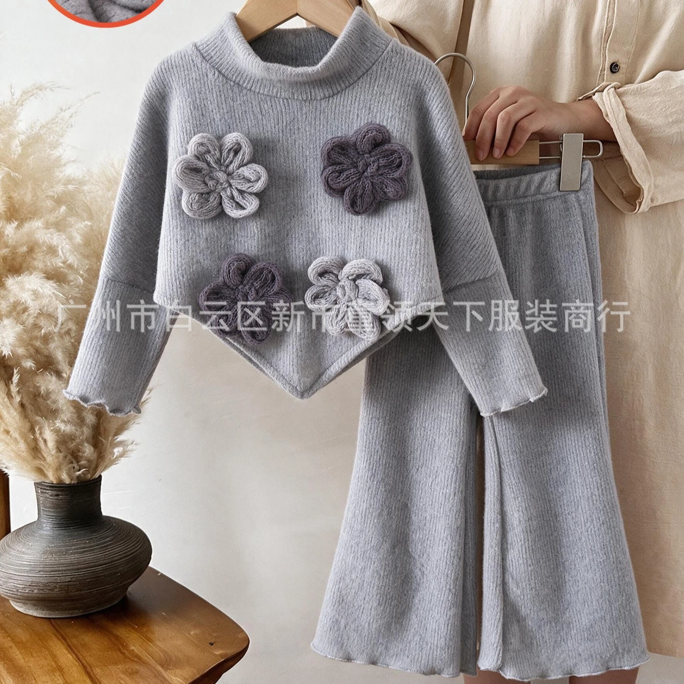 Girls' Suit 2026 Autumn and Winter New Children's Wear European and American Girls' Baby Flower Top and Pants Two-piece Set
