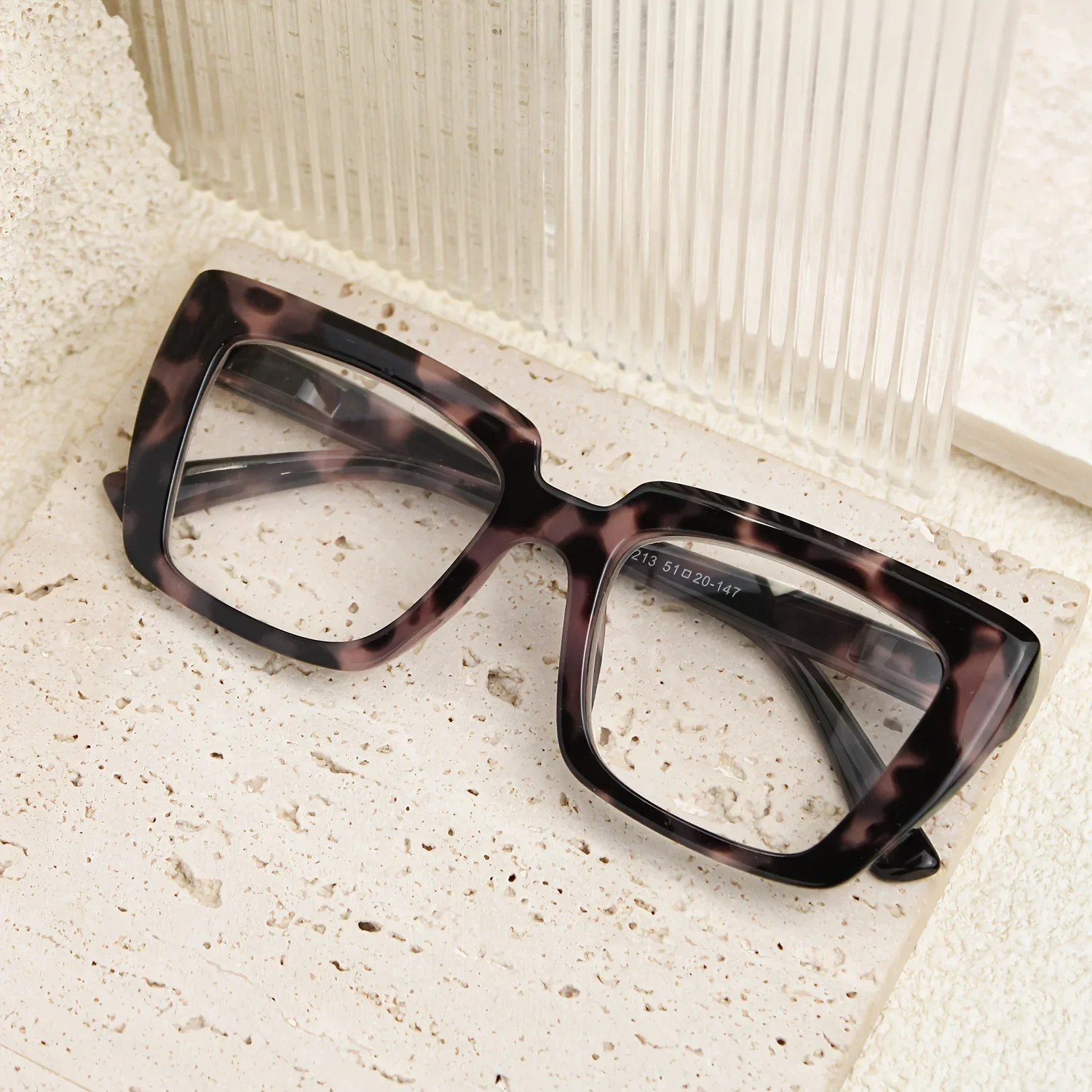 Retro Rectangle Reading Glasses Set — product information 10