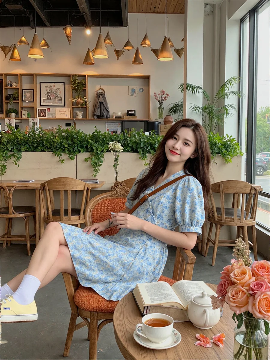 فساتين بأكمام قصيرة منتفخة ثنيات مُزينة بالزهور ملابس نسائية صيفية بوهو عمود ملابس نوم انحراف خط عنق حلو رقبة مستديرة شفافة