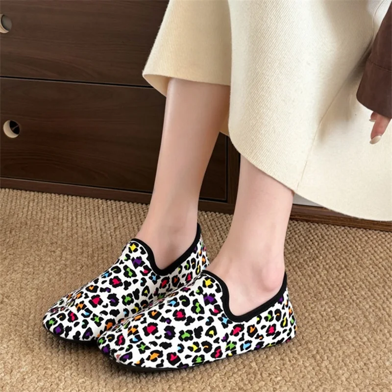 

Winter Cotton Shoes Women Leopard Print Warm Slippers Lightweight Slippers Women Plush Home Cotton Loafers Unisex Warm Shoes